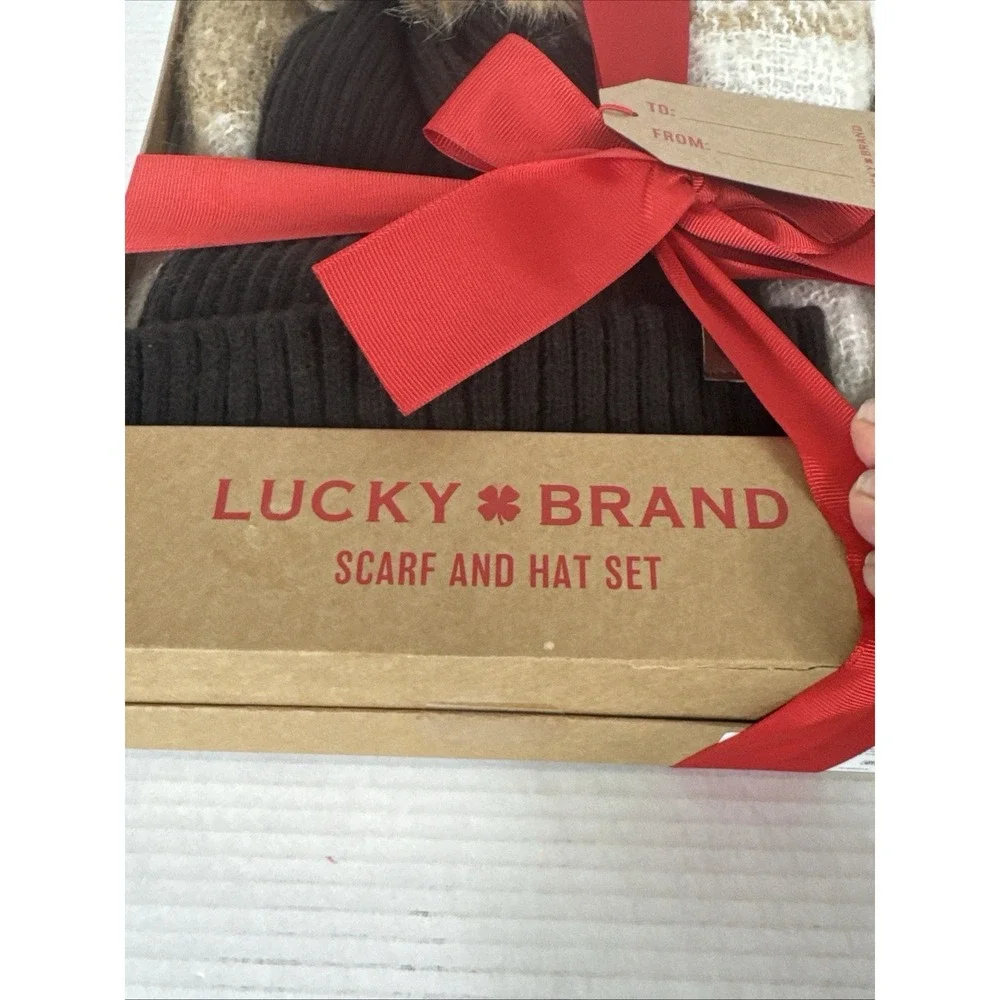 Lucky Brand NEW Damaged Box Hat & Scarf Boxed Gift Set (2) Brown Creme Gray 1406